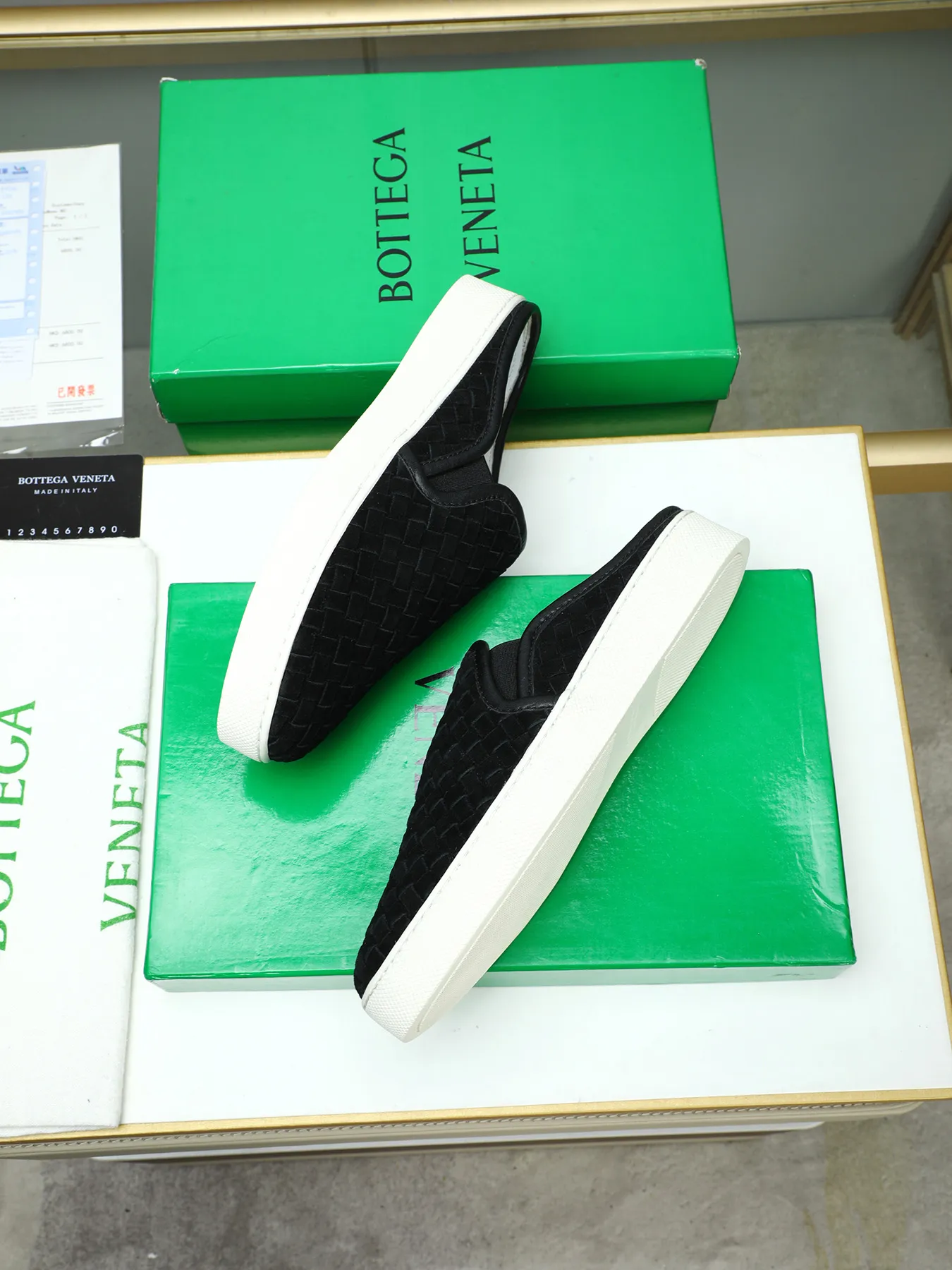 Men's shoes 💰420 [Half drag series] BOTTEG* VENET* - high-end boutique Size: 38-44 (45 customized) BV new product, first-layer cowhide artificially woven classic style harmoniously blends with contemporary fashion temperament, rubber soles are light and flexible, water-dyed sheepskin pads! [Taobao, Tmall, and live streaming are the first choices]